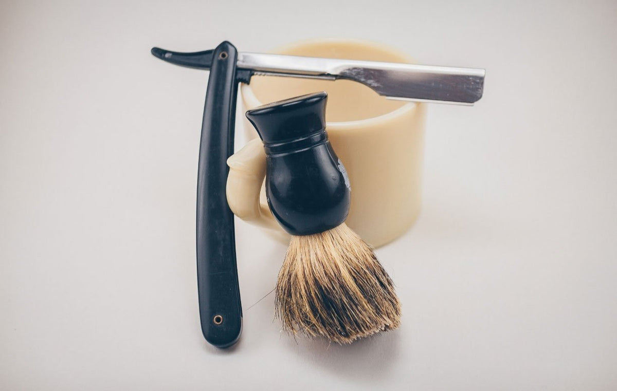 A Guide to Mastering the Cut Throat Shave – ReefKnots