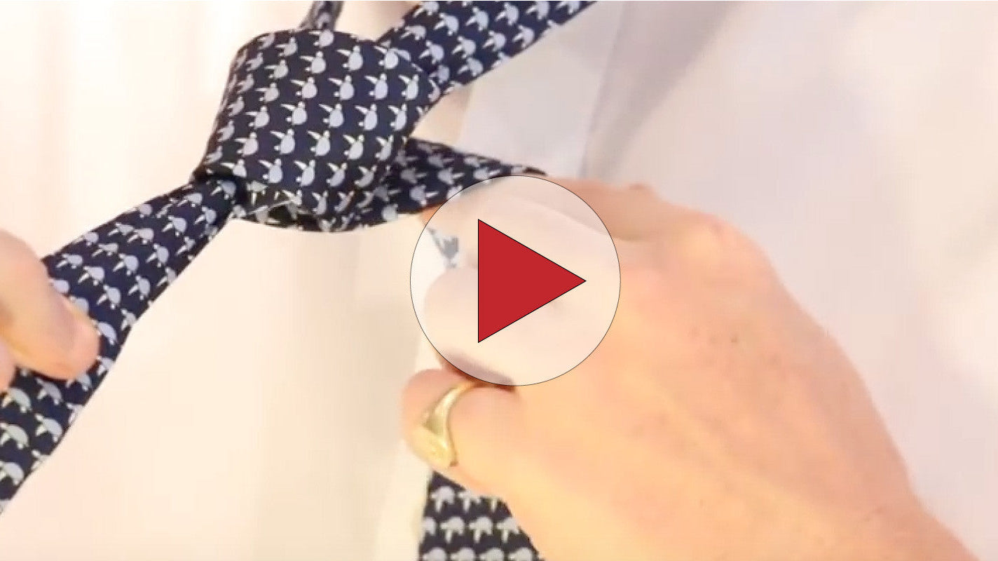 How to tie-a-tie: Full Windsor Knot
